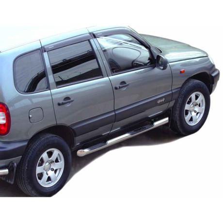 Защита порогов «Труба Люкс» с проступью (d76) для B@3 2123 "Chevrolet Niv@"(Нерж. Сталь) купить недорого с доставкой в Видное