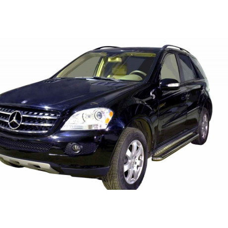 Защита порогов с алюминиевым листом (d63,5) для Mercedes-Benz ML 320/350 (2005-2008)(Нерж. Сталь) купить недорого с доставкой в Видное